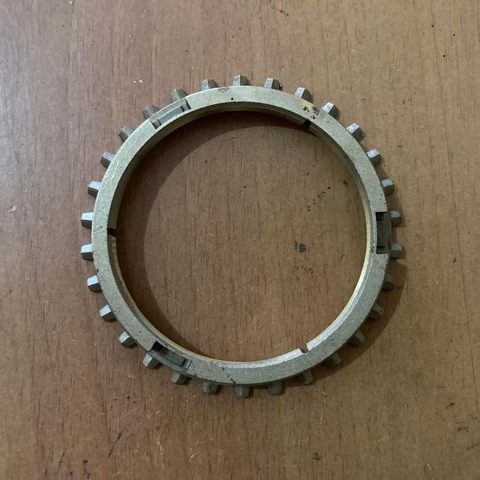 Ring Synchronizer Synchromesh 1-2 Besar Isuzu Elf Kad 51 Kad51 Mitsuda