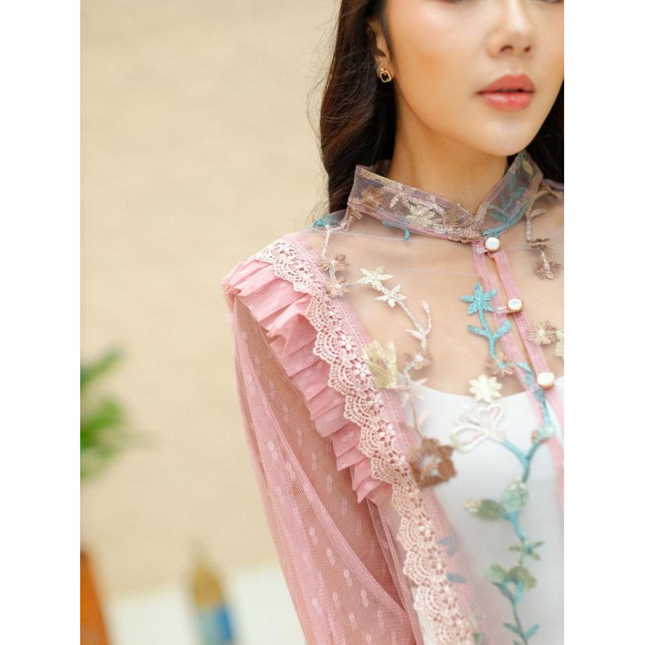 MISS NOMI - ULFA OUTER -OUTER WANITA-OUTER BROKAT-OUTER LEBARAN 2026-OUTFIT LEBARAN 2026 DRESS