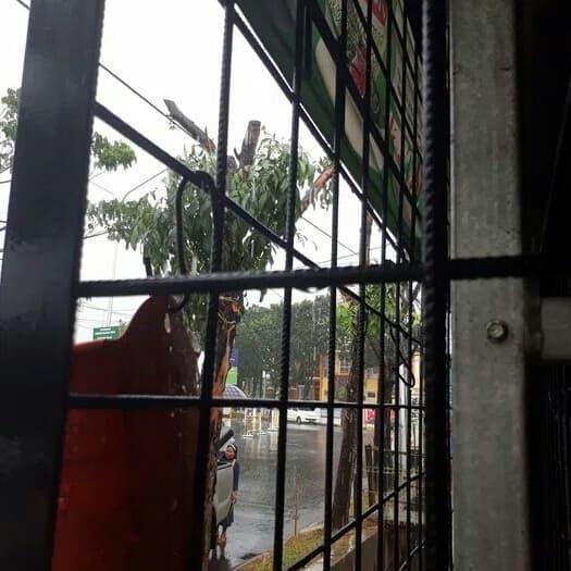 "New" BESI KAITAN GANTUNGAN POT BUNGA/BESI PENGAIT BENTUK S (WARNA-WARNI)