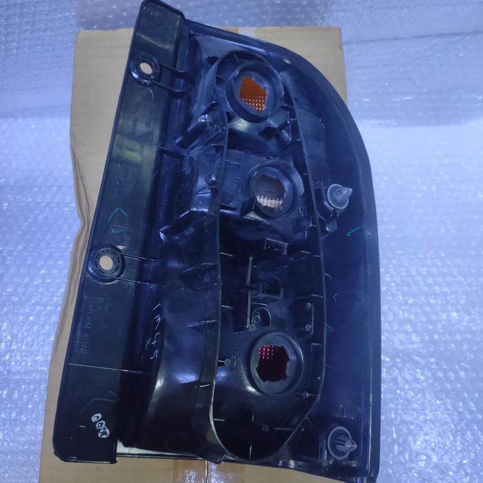 Stoplamp Suzuki Escudo 1.6/2.0/Xl7 Asli Sgp Asli Partt