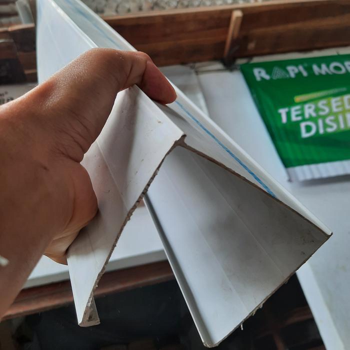TALANG AIR PVC KOTAK 4 INCH AW PER BATANG