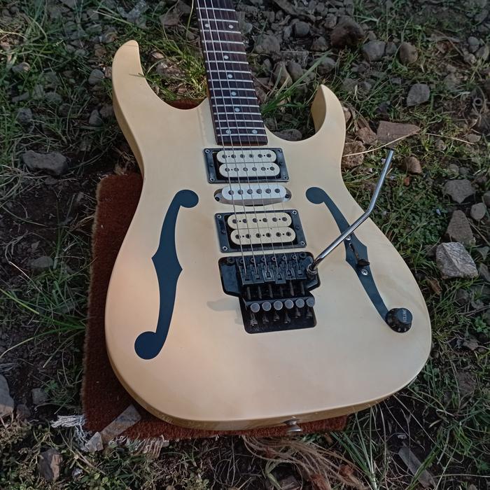 Gitar Ibanez PGM3 WH Paul Gilbert Signature - IM