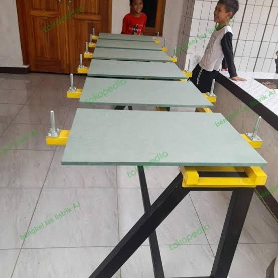 Papan alas sablon 8-9mm 40cm x 60cm anti air