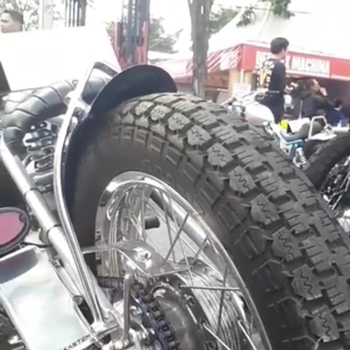 Ban Motor Custom S212 Wiro Aliran Klasik Japstyle Scrambler Dll