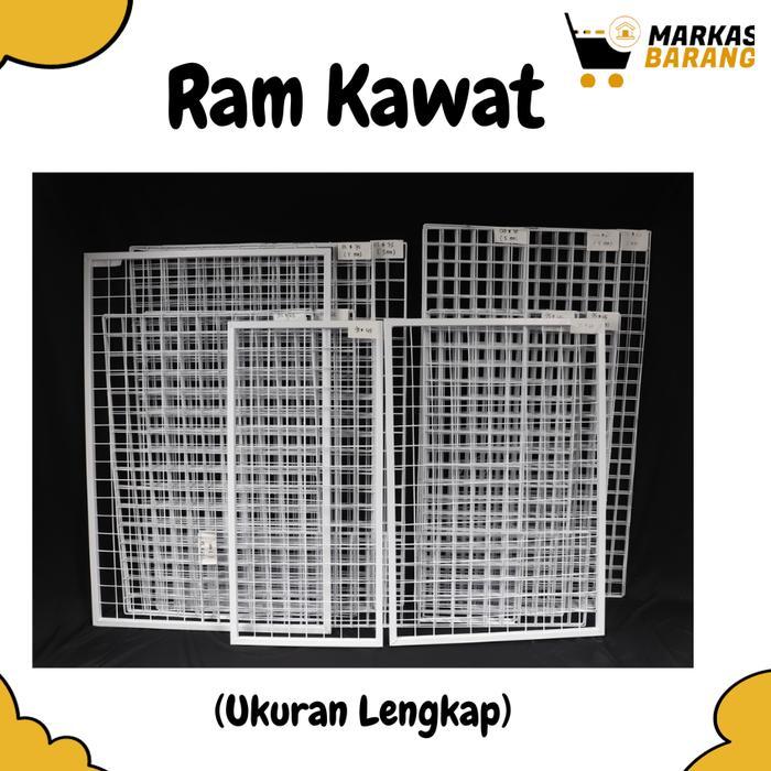 Ram Kawat Display Tembok Anti Karat