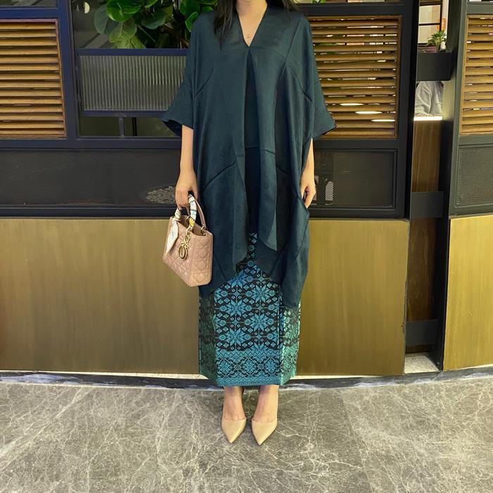 [] Lausboutique-Tunik Aruna Polos-Seri Rimba-Tunik Batik [Hanya Atasan]