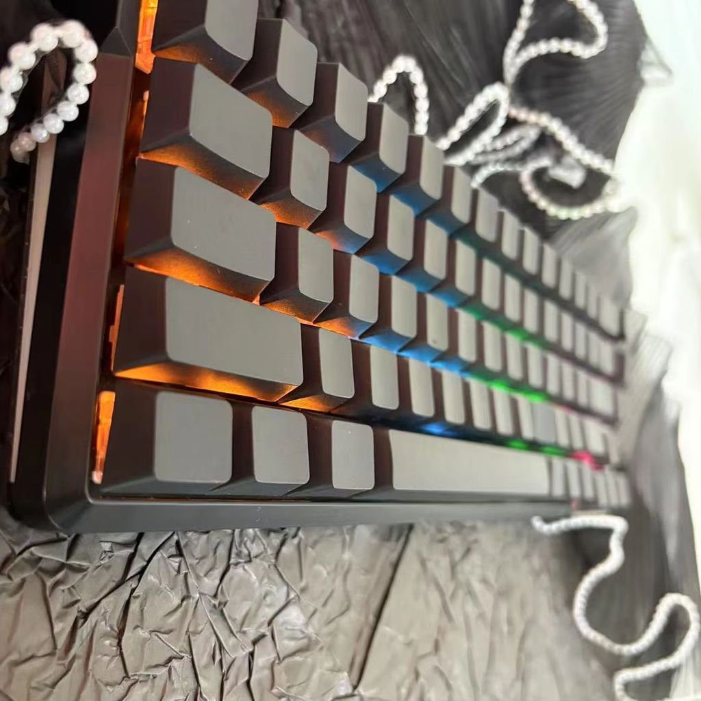 68 Keys Black Blank Keycaps PBT Material Opaque DIY Creative Compatible Only 68 Layouts Mechanical
