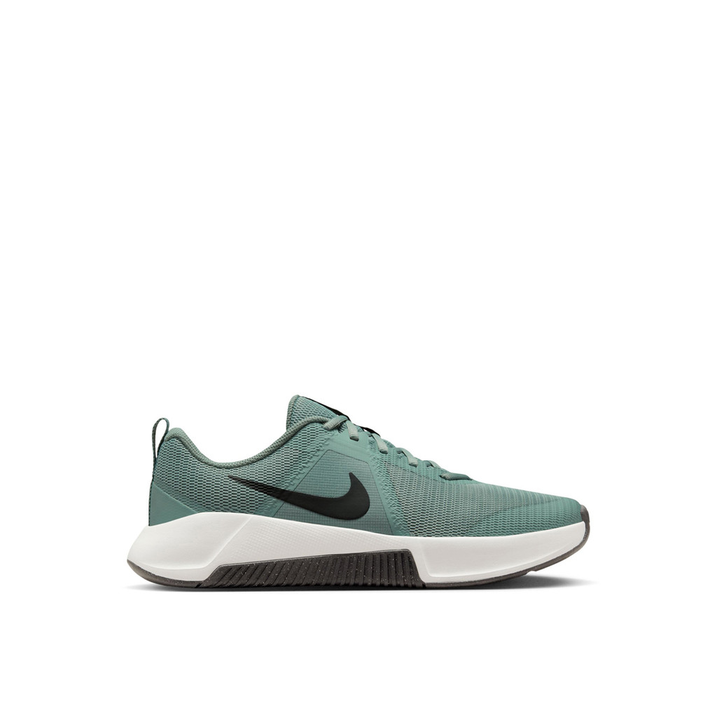 Nike MC Trainer 3 Workout Shoes Pria
