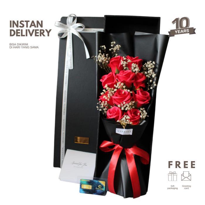 Hadiah bunga bouquet buket bunga sabun import lampu valentine box