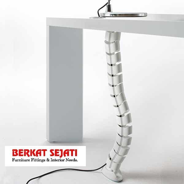 Penutup Pelindung Kabel Cable Ducting Management Meja Komputer Kantor