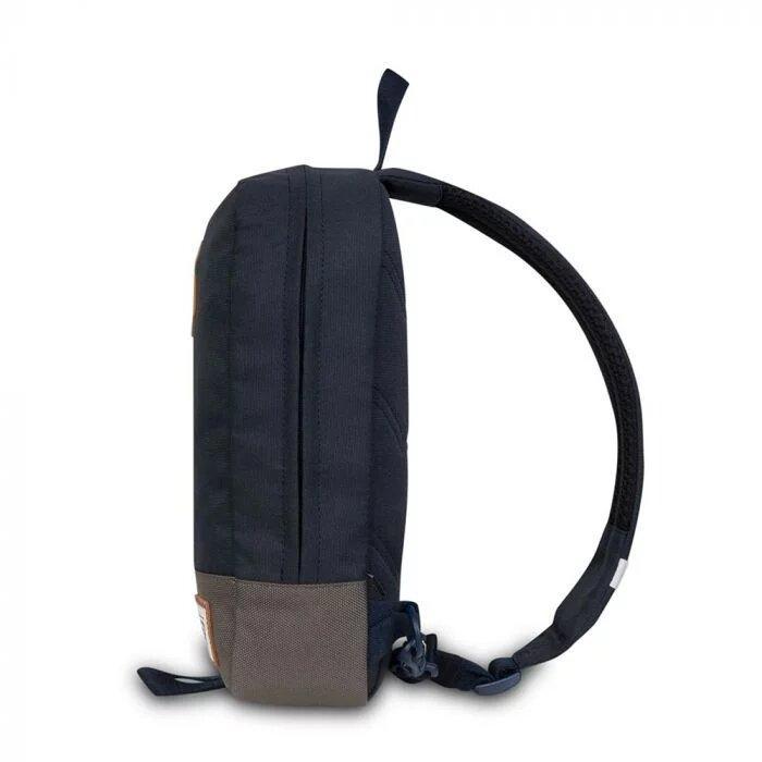 Eiger Tas Selempang Diario 2.0 Sling Getaway 910004502 Navy Tas Pria Slingbag Ringkas Dengan