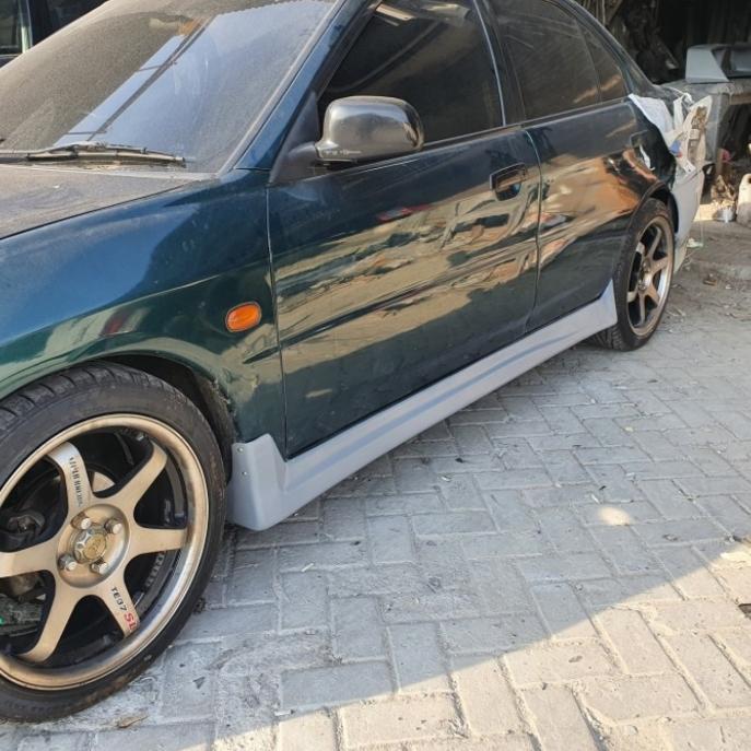 sideskirt / bodykit samping mitsubishi lancer evo 4