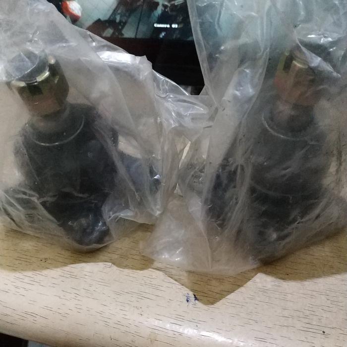 Ball Joint Bawah Mazda E2000