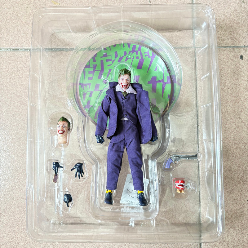 Mezco One 12 X-Mem Woerine Batman Figures Green Arrow Punisher Frankenstein The Joker Super Heroes