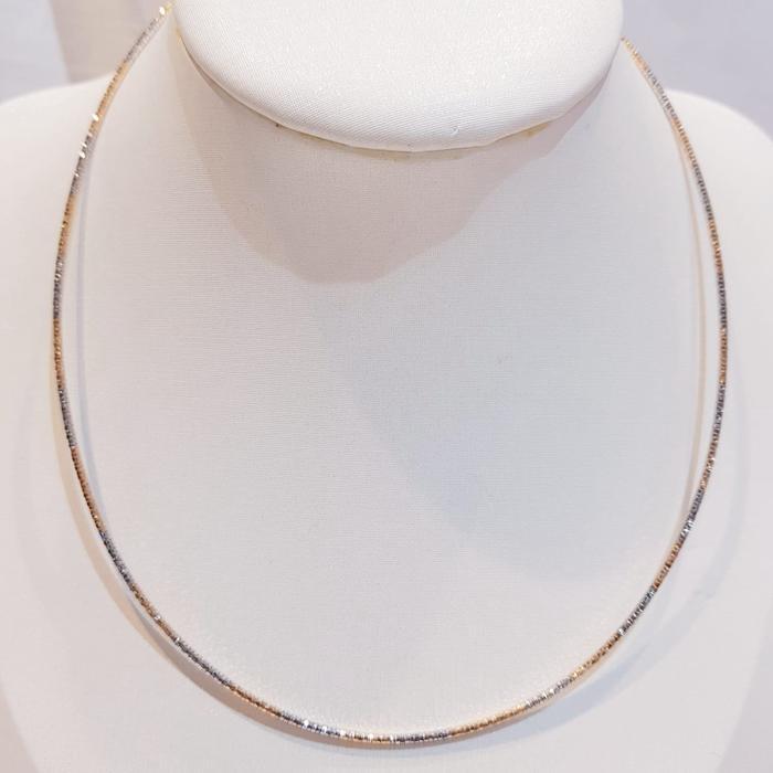 Kalung Kaku atau Kalung Choker Aksesoris Wanita