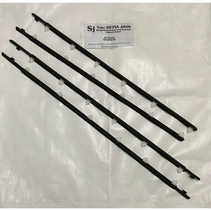 KARET LIST BODY MOBIL PELIPIT KACA AVANZA XENIA ALL NEW 1 SET (4PCS) PREMIUM GRADE A TIDAK MUDAH