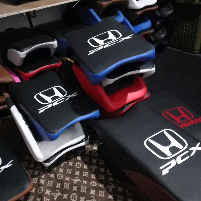 "New" jok boncengan anak sepeda motor honda PCX 150 160 kombinasi warna