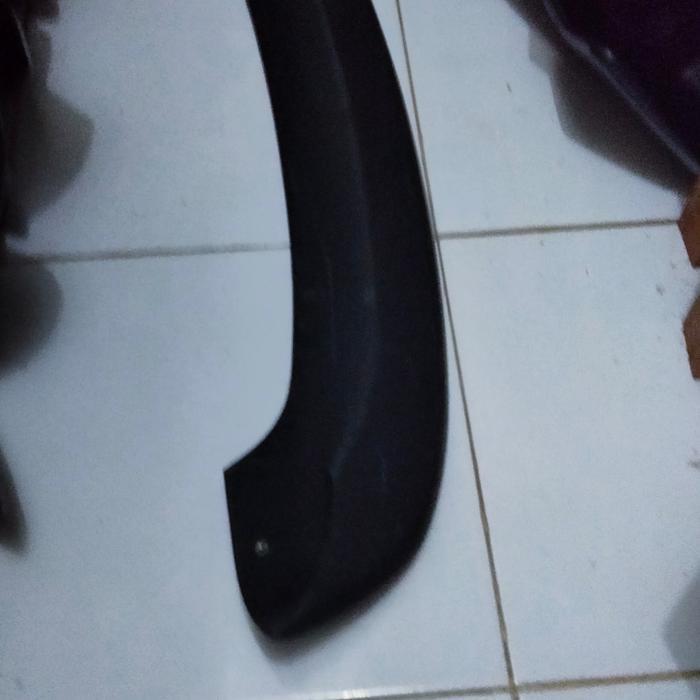 Spoiler Suzuki Swift Gt2 Mentah