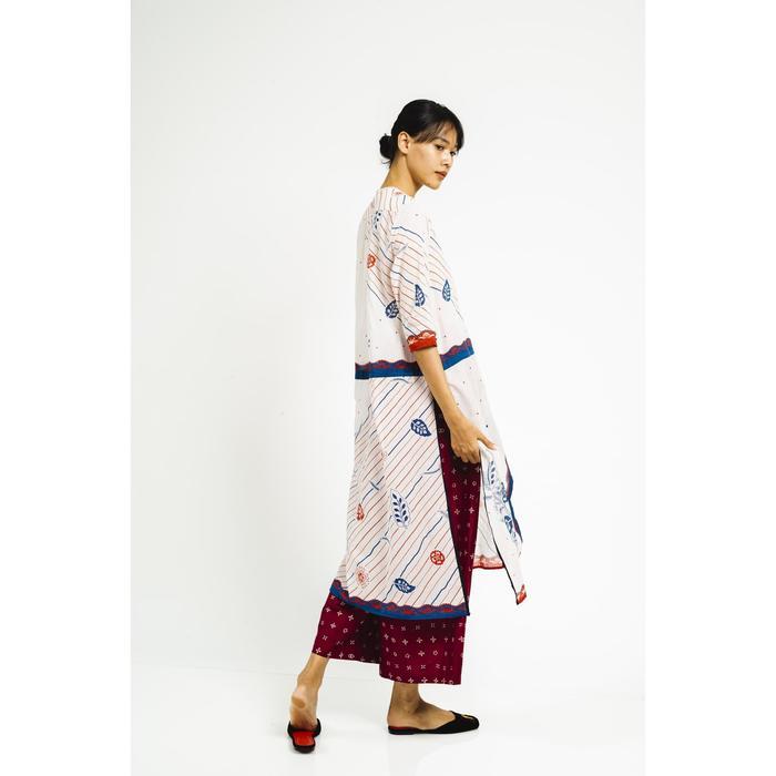 Baju Panjang Bunga Laut Biru Merah