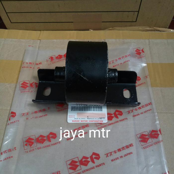 MOUNTING TRANSMISI SUZUKI FUTURA