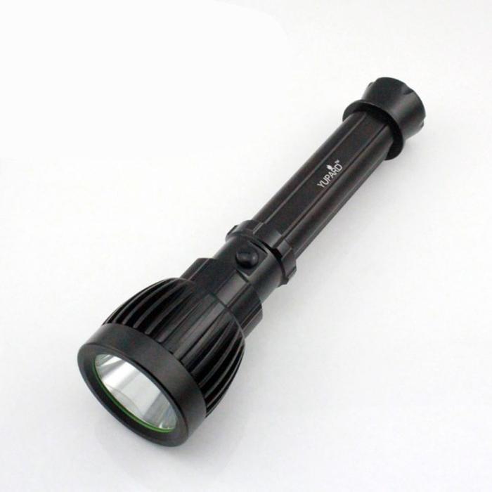 . YUPARD L2 1200LM BRIGHTNESS RECHARGEABLE LED FLASHLIGHT -
