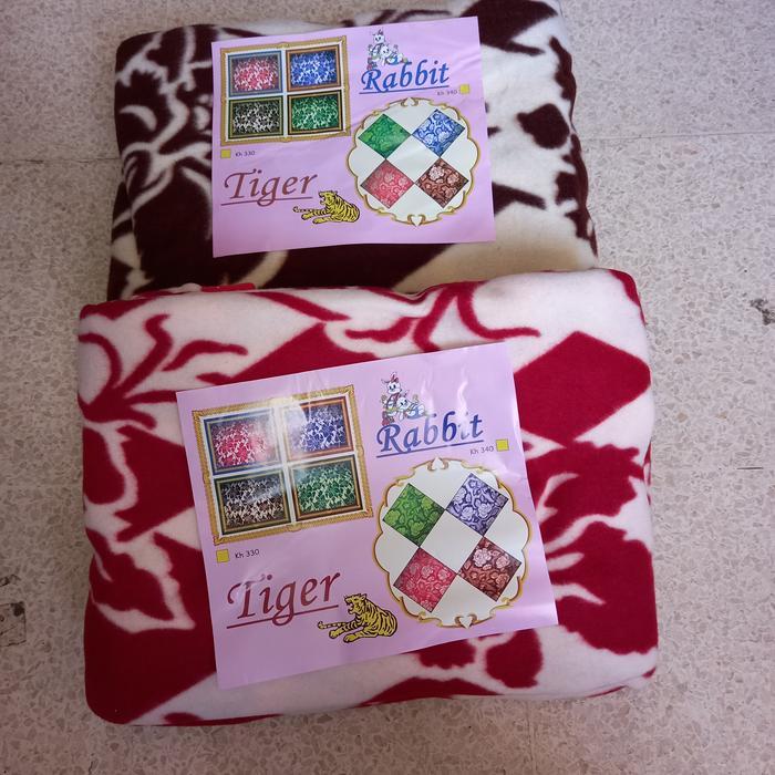 DISKON 1PT SELIMUT KH TIGER READY STOCK