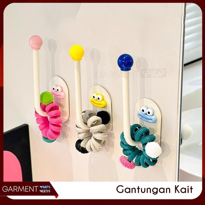 Gantungan Baju Tas Karakter Motif Lucu Kait Pakaian Tempel Dinding Unik Multifungsi Estetik