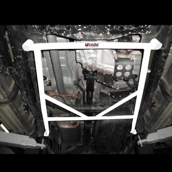 REAR LOWER BAR STABILIZER ULTRA RACING MITS ALL NEW PAJERO SPORT 2016+