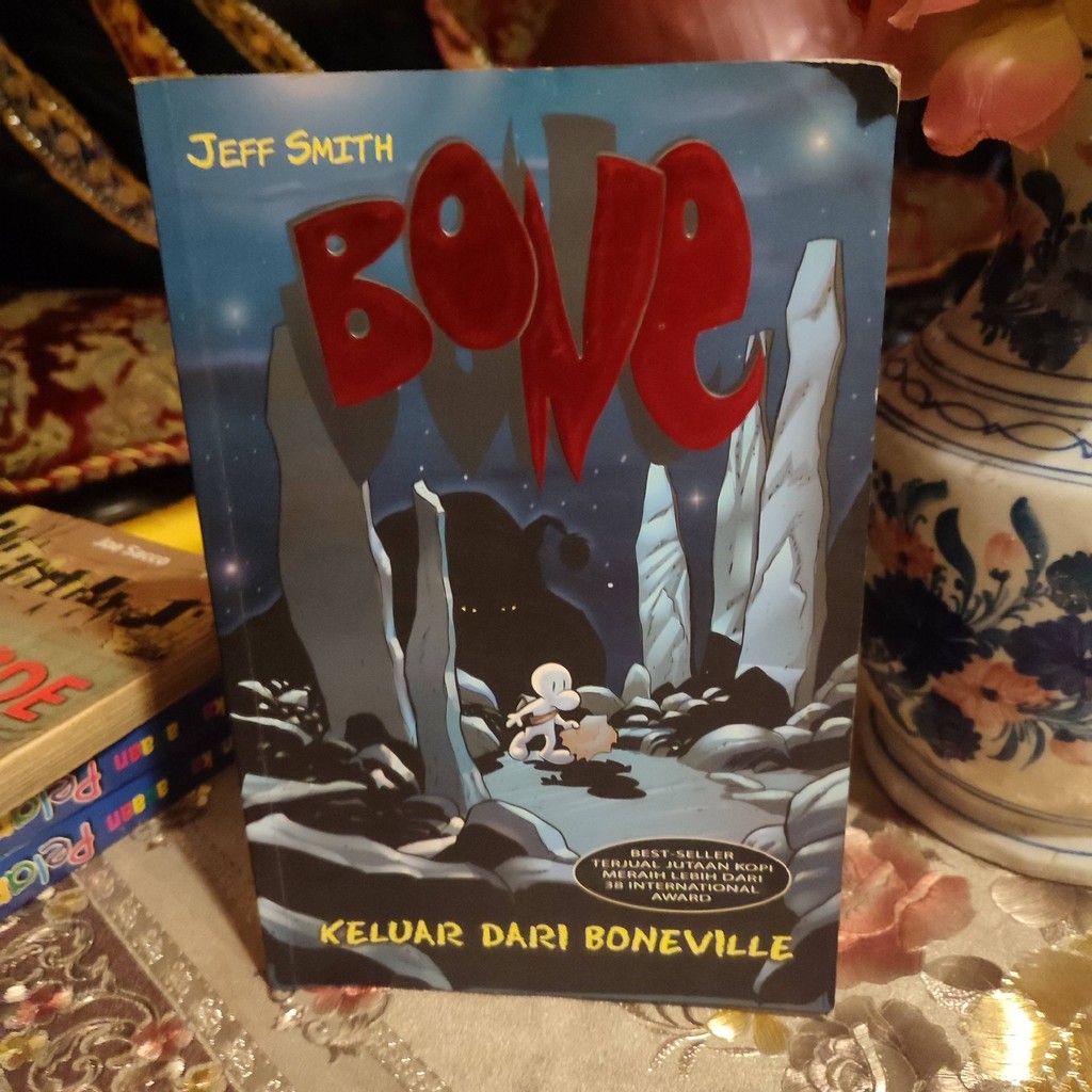 Jeff Smith: Bone Vol 1 Keluar dari Boneville