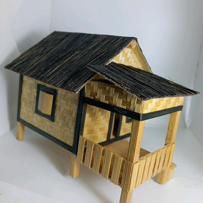 miniatur rumah adat jawa barat/kerajinan rumah adat tradisional bambu