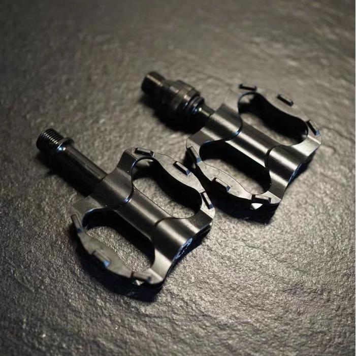 Pedal QR UNION JACK 154 gram Titanium Ringan Pedal Mini Black BromptonN