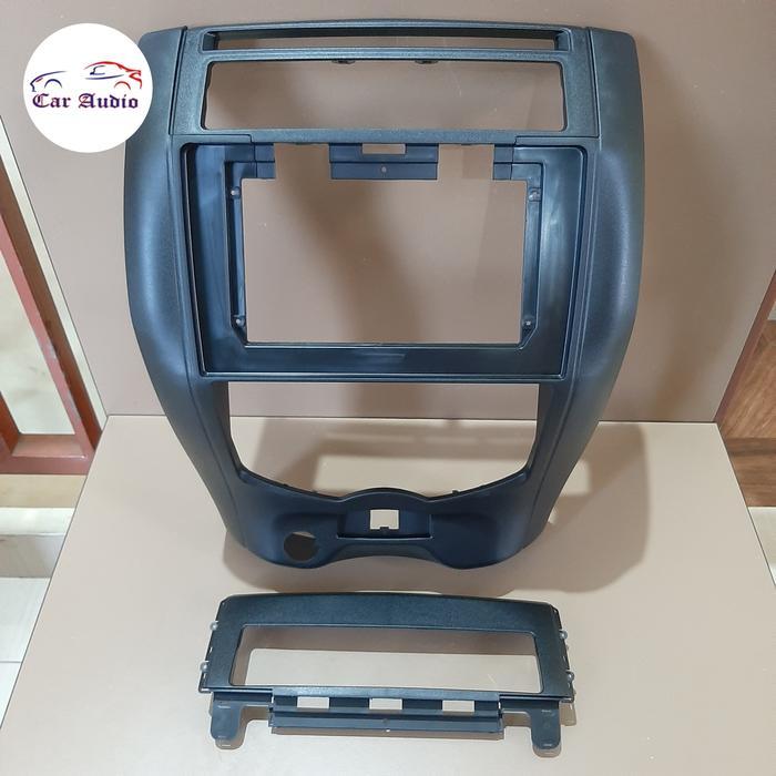 Frame Livina 10 Inch Frame Head Unit Android Livina / Grand Livina Promo