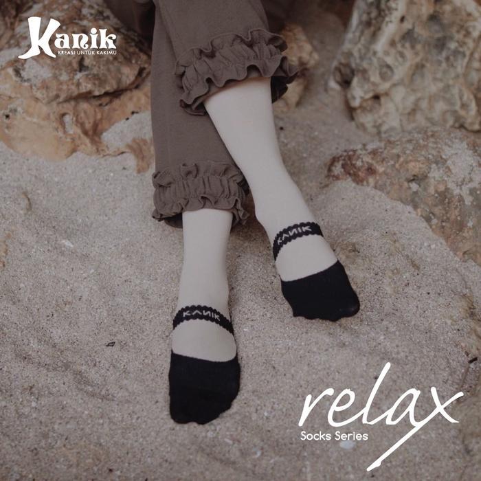 Kaos Kaki Telapak Hitam Motif Unik - Kanik Infinity Relax - Balet Sandal Flat
