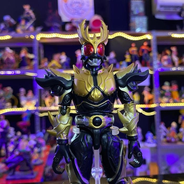 KAMEN RIDER 1 PCS 330 ANIME FIGURE s knight black Cocok untuk hadiah Mainan