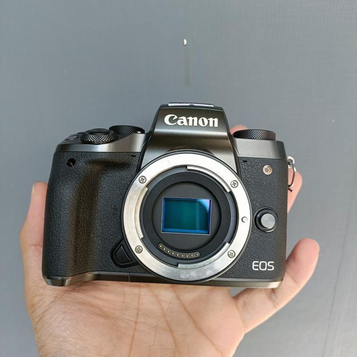 CANON MIRORLES EOS M5 BODY ONLY SECOND