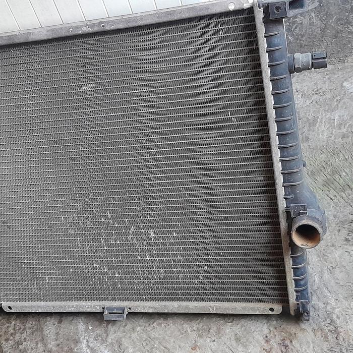 radiator mobil bmw e34 320i
