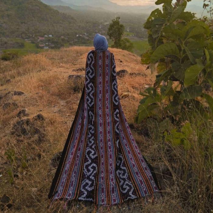 Best Seller Kain Tenun Etnik Blanket Tebal Tenun Ikat Jepara Toraja Lombok Original
