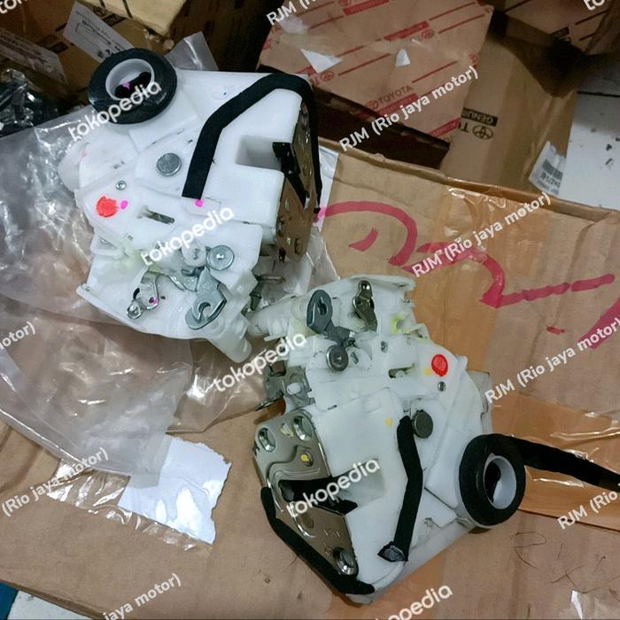 DOOR LOCK PINTU DEPAN XENIA GRAND AVANZA VELOZ KANAN