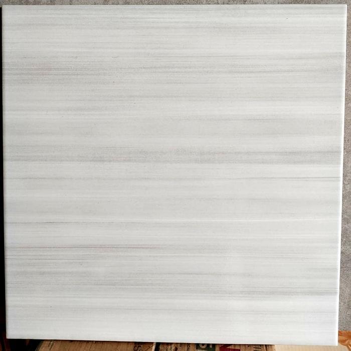 KERAMIK LANTAI 40X40 GLOSSY MOTIF GARIS - KERAMIK LANTAI RUMAH 40X40