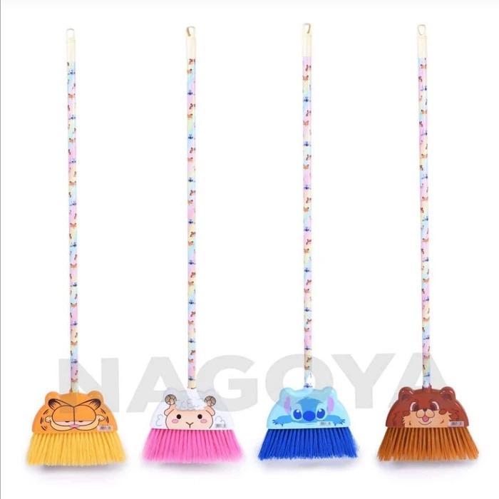 Nagoya Sapu Nilon Karakter Sapu Lantai