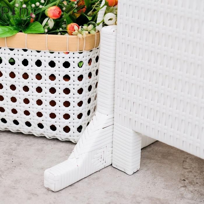 Sekat Ruangan Rotan Sintetis 3 Pintu / Partisi Ruangan