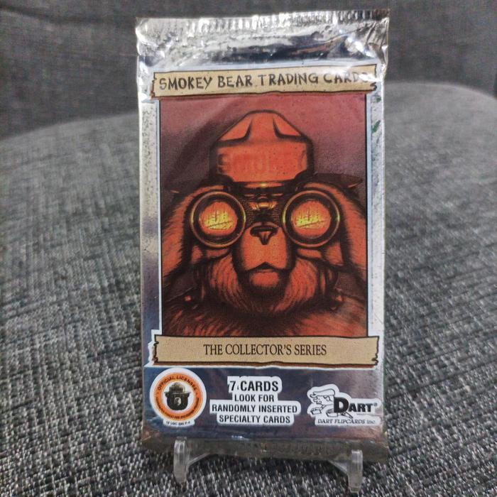 Terbaru Dart Flipcarts Smokey Bear Trading Card Sealed Pack