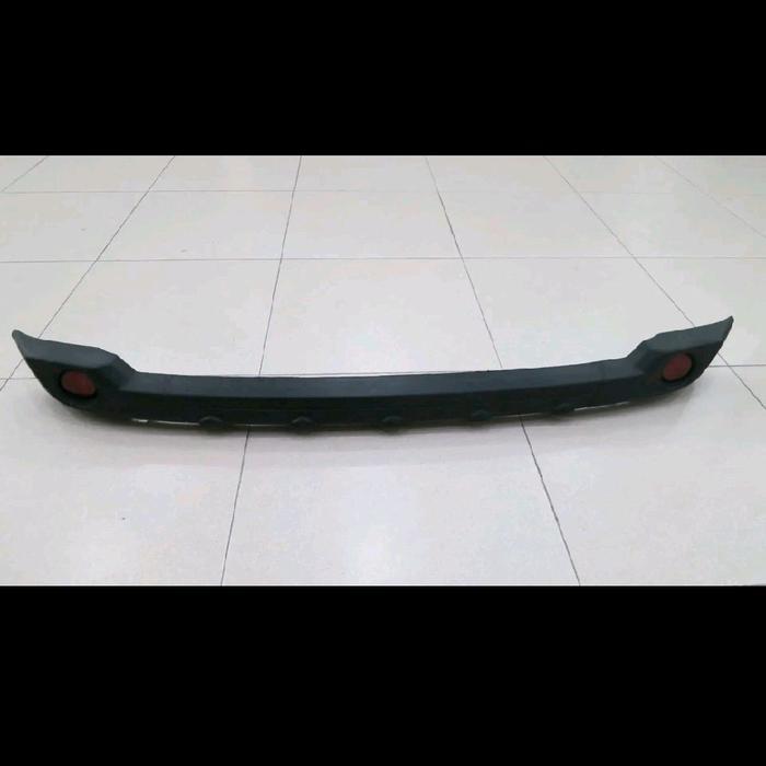 BEMPER BELAKANG AVANZA / XENIA 2004-2011 KARET REFLEKTOR