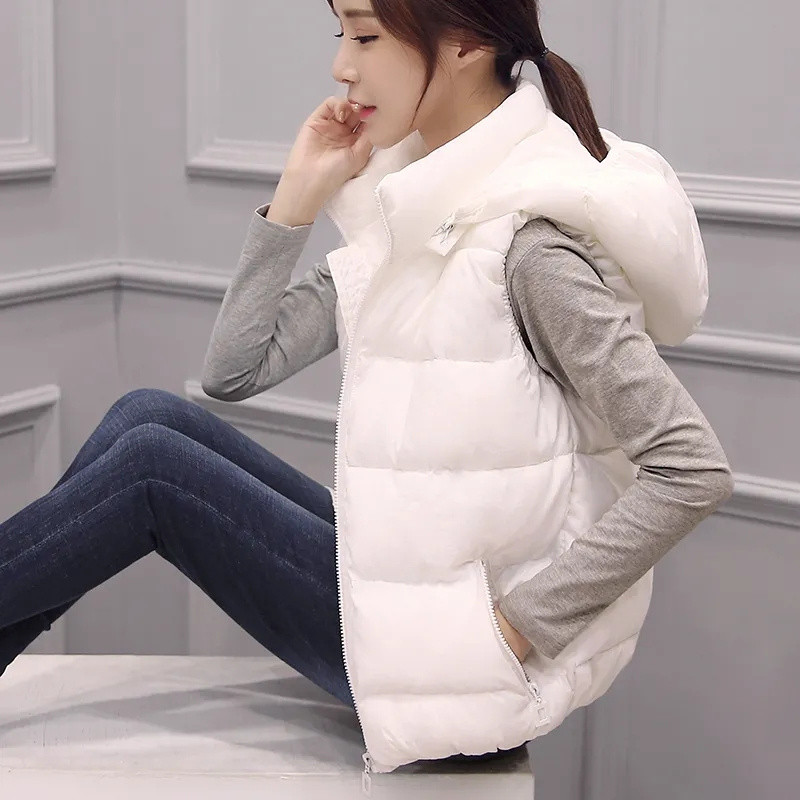 Winter Sleeveless Jacket Female Hoodies Down Vest 2026 New Duck Down Puffer Waistcoat Ultra Light