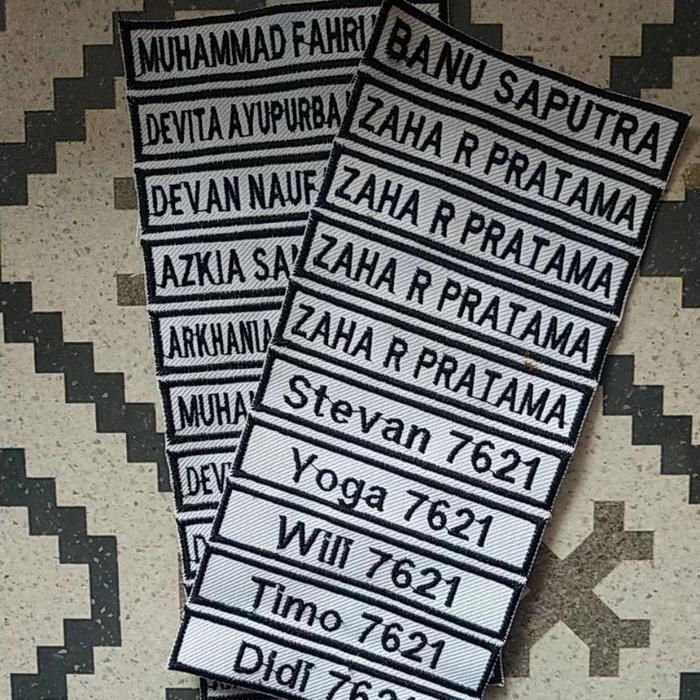 badge nama bordir sekolah