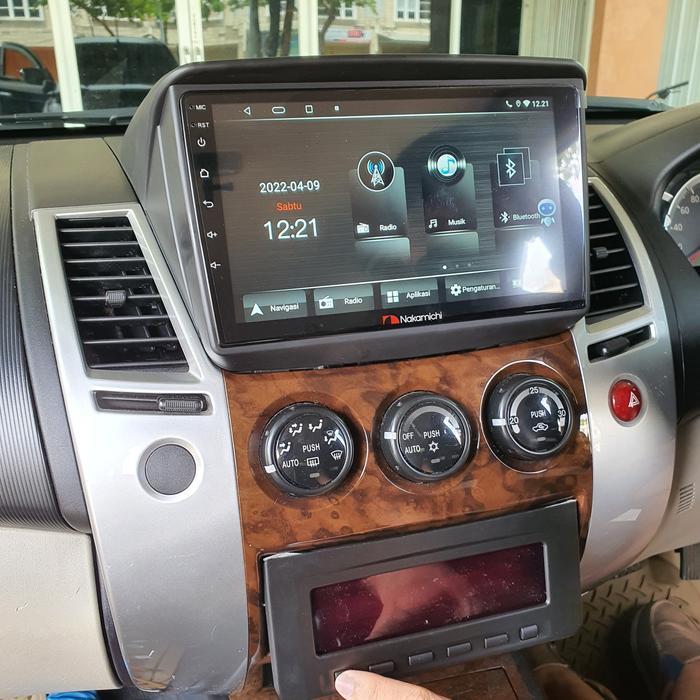 Ready Head Unit Android Nakamichi 9 inch OEM Pajero Sport 2010-2014