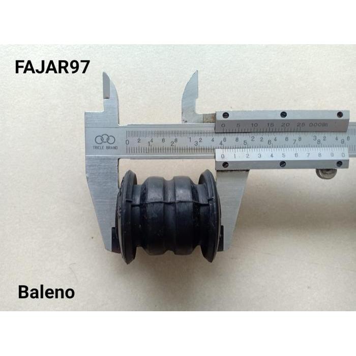 Bushing knuckle roda belakang suzuki Baleno old