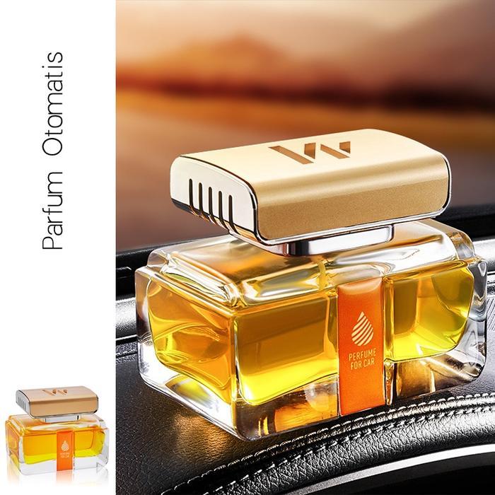 Parfum Mobil Mewah Dashboard Hiasan Mobil 80ml Tempat Parfum Mobil Bahan Bisa Isi Ulang Cantik