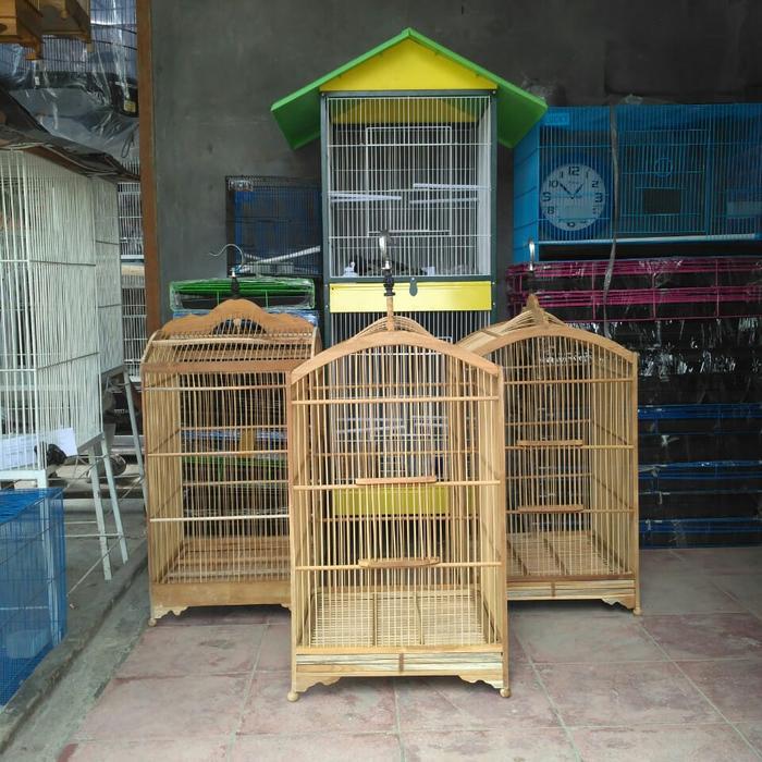 Kandang burung kotak no 1 mentahan P 43 cm x L 43 cm x T 68 cm
