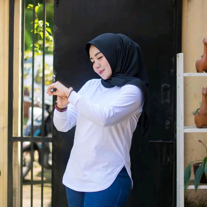 Kaos Oval Wanita Atasan Oversize Tsirt Hijab Muslimah Lengan Mangset Babytery Baju Lembut Polos Cod